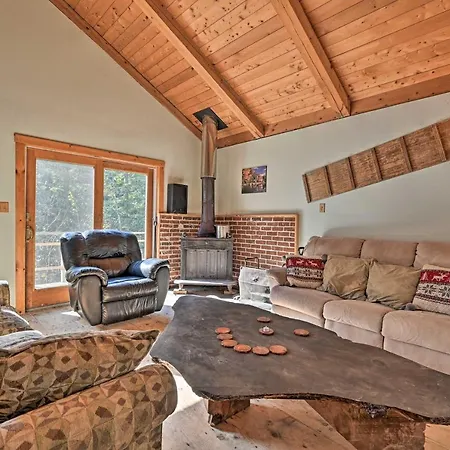Remote Cabin With Fire Pit 3 Miles To Stowe Mtn!